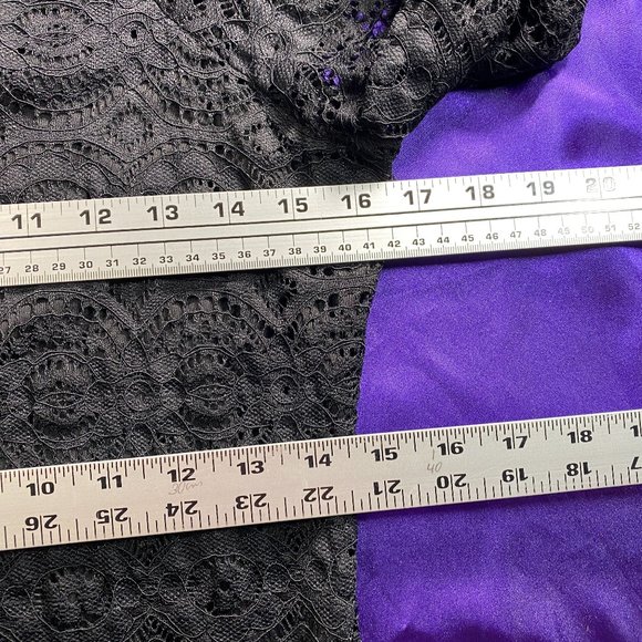 πLiz Claiborne Beautiful Midi Lace Dress with long Lace Sleeves - Picture 9 of 13